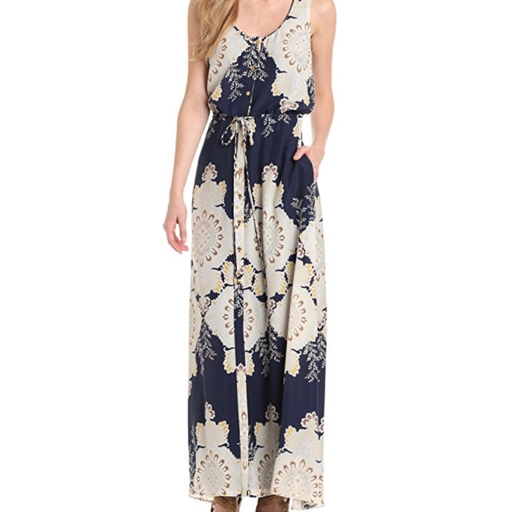 Vince Camuto Woman’s Boyfriend Maxi Dress in Size8